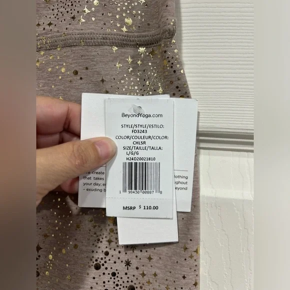 Beyond Yoga Women's Large Lucky Stars SoftShine High Waisted Midi Legging NWT - Picture 5 of 7